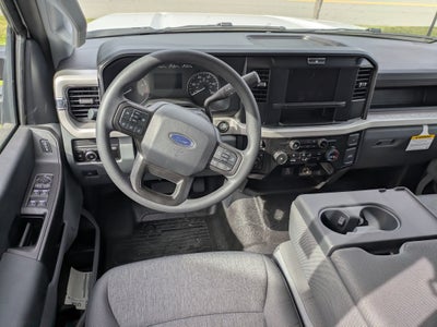 2026 Ford Super Duty F-550 DRW XL