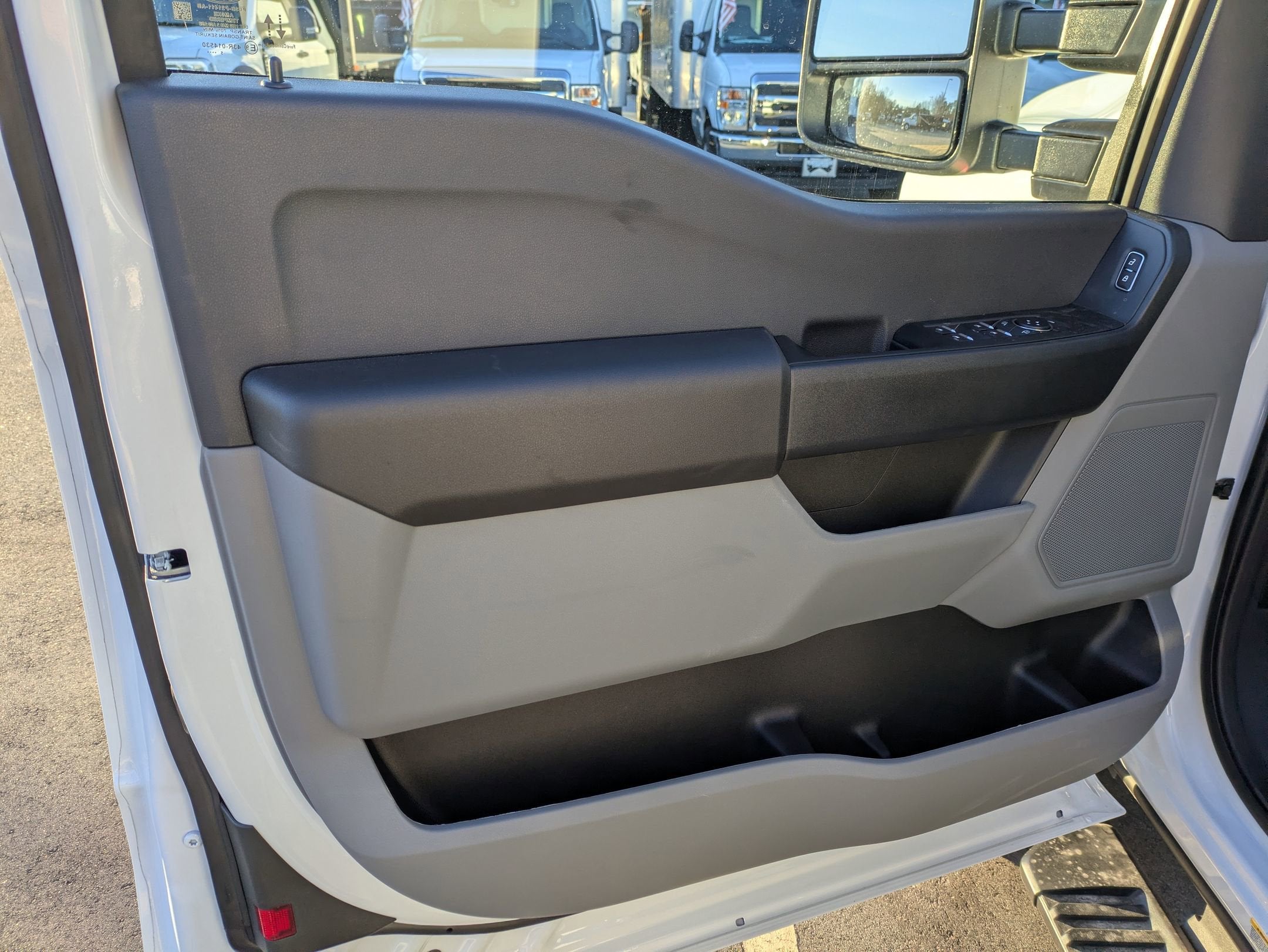 2026 Ford Super Duty F-550 DRW XL