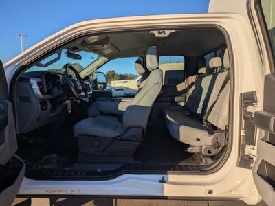 2026 Ford Super Duty F-550 DRW XL