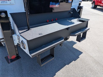 2026 Ford Super Duty F-550 DRW XL