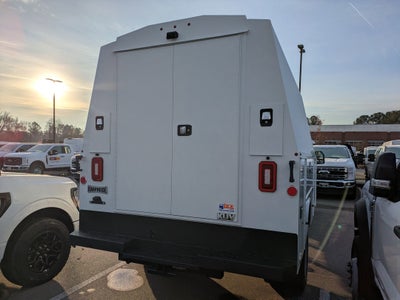 2026 Ford Super Duty F-550 DRW XL