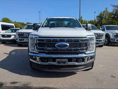 2026 Ford Super Duty F-550 DRW XL