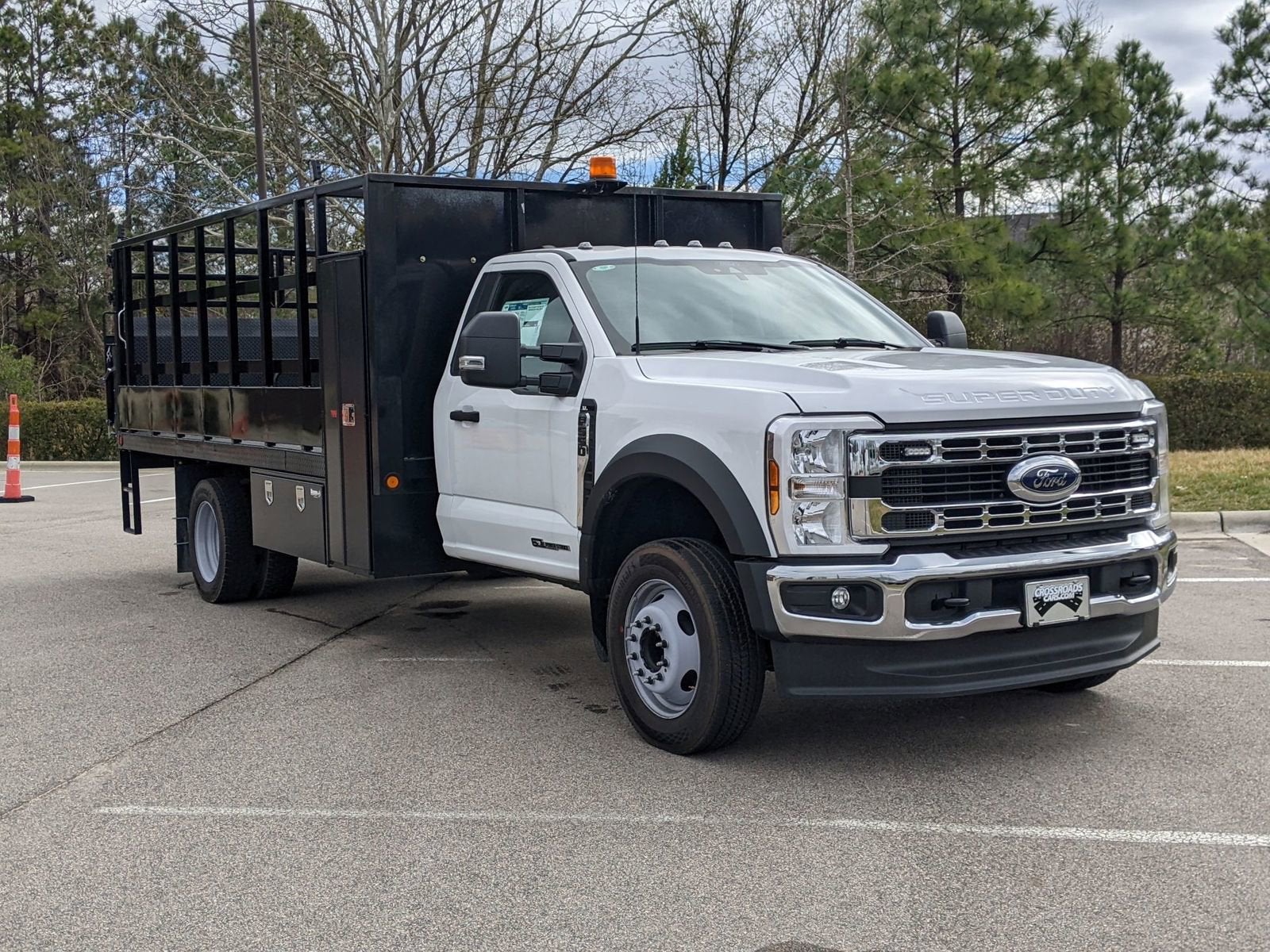 2024 Ford Super Duty F-550 DRW XL