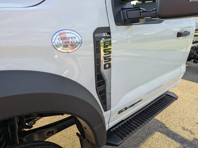 2026 Ford Super Duty F-550 DRW XL