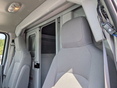 2027 Ford E-Series Cutaway Base