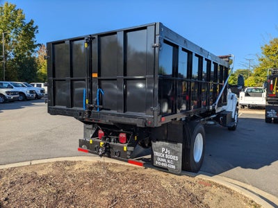 2027 Ford F-750SD Base
