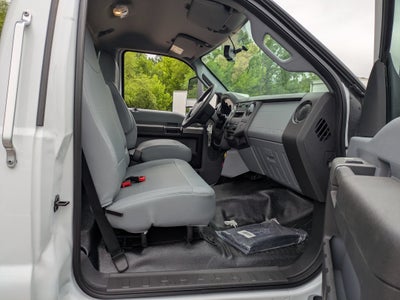 2027 Ford F-750SD Base