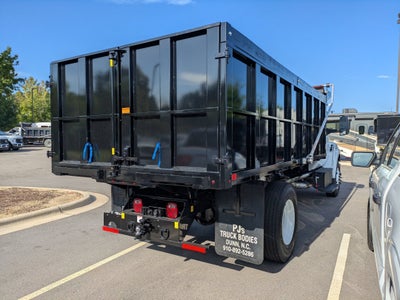 2027 Ford F-750SD Base