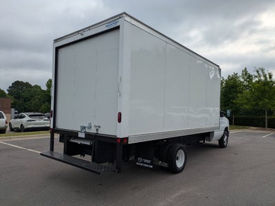 2027 Ford E-Series Cutaway Base