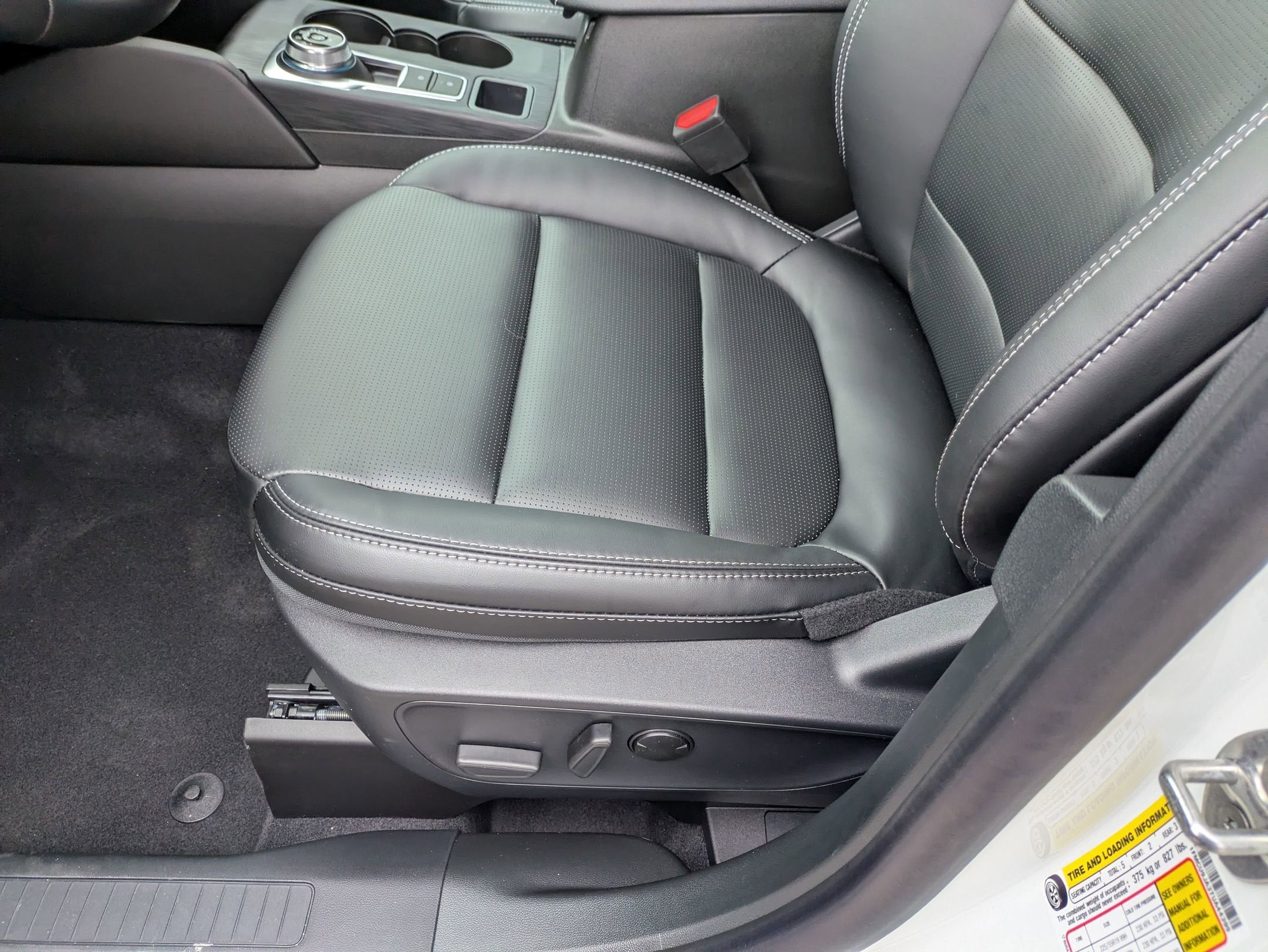 2026 Ford Escape Platinum