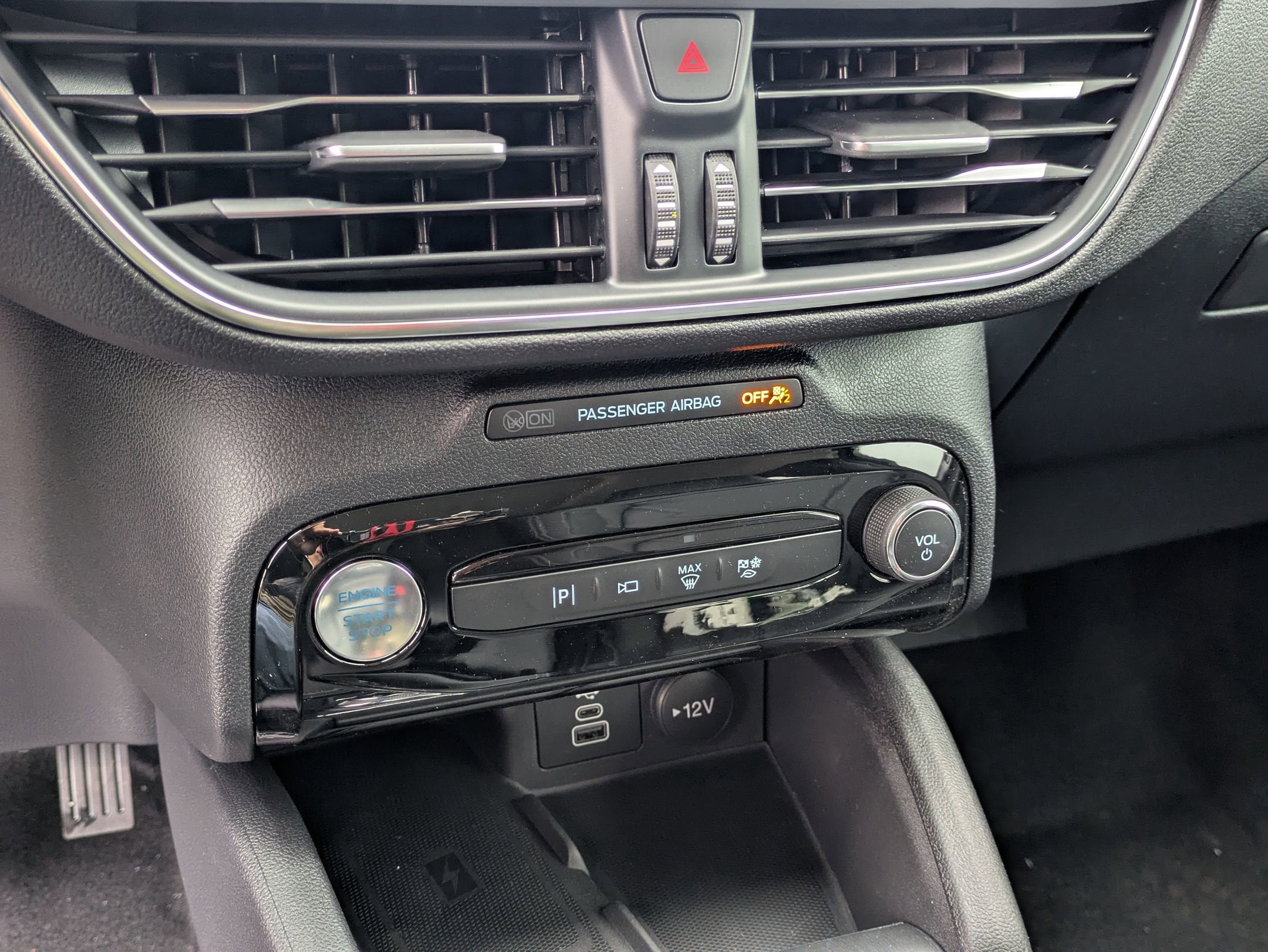 2026 Ford Escape Platinum