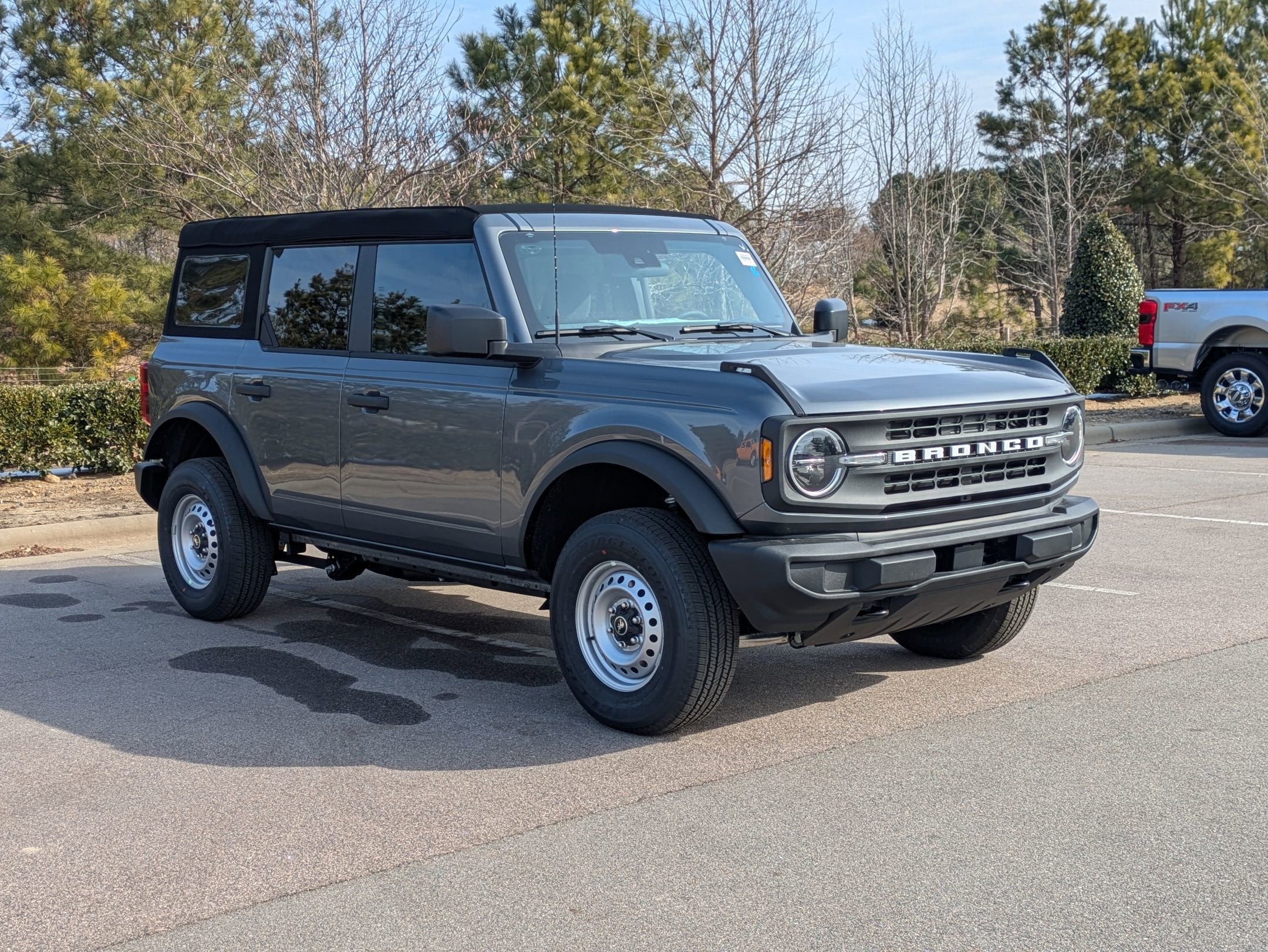 2025 Ford Bronco Base