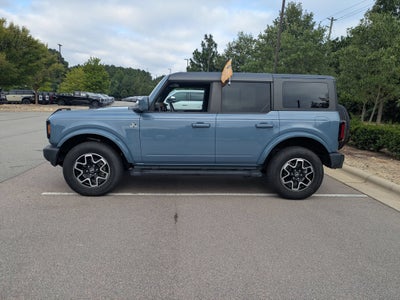2024 Ford Bronco Outer Banks