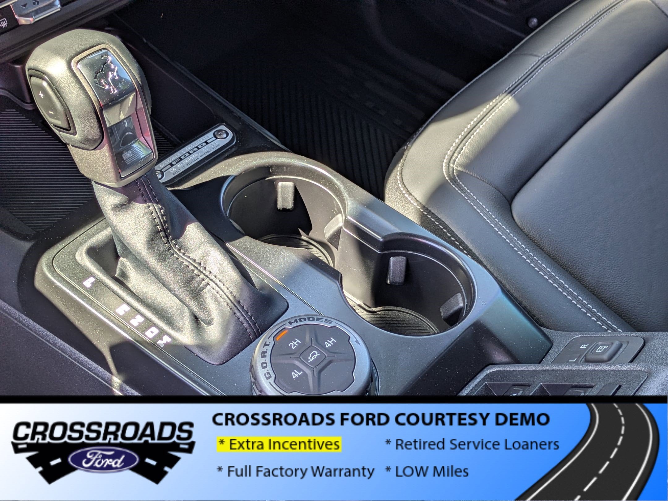 2025 Ford Bronco Outer Banks - Crossroads Courtesy Demo