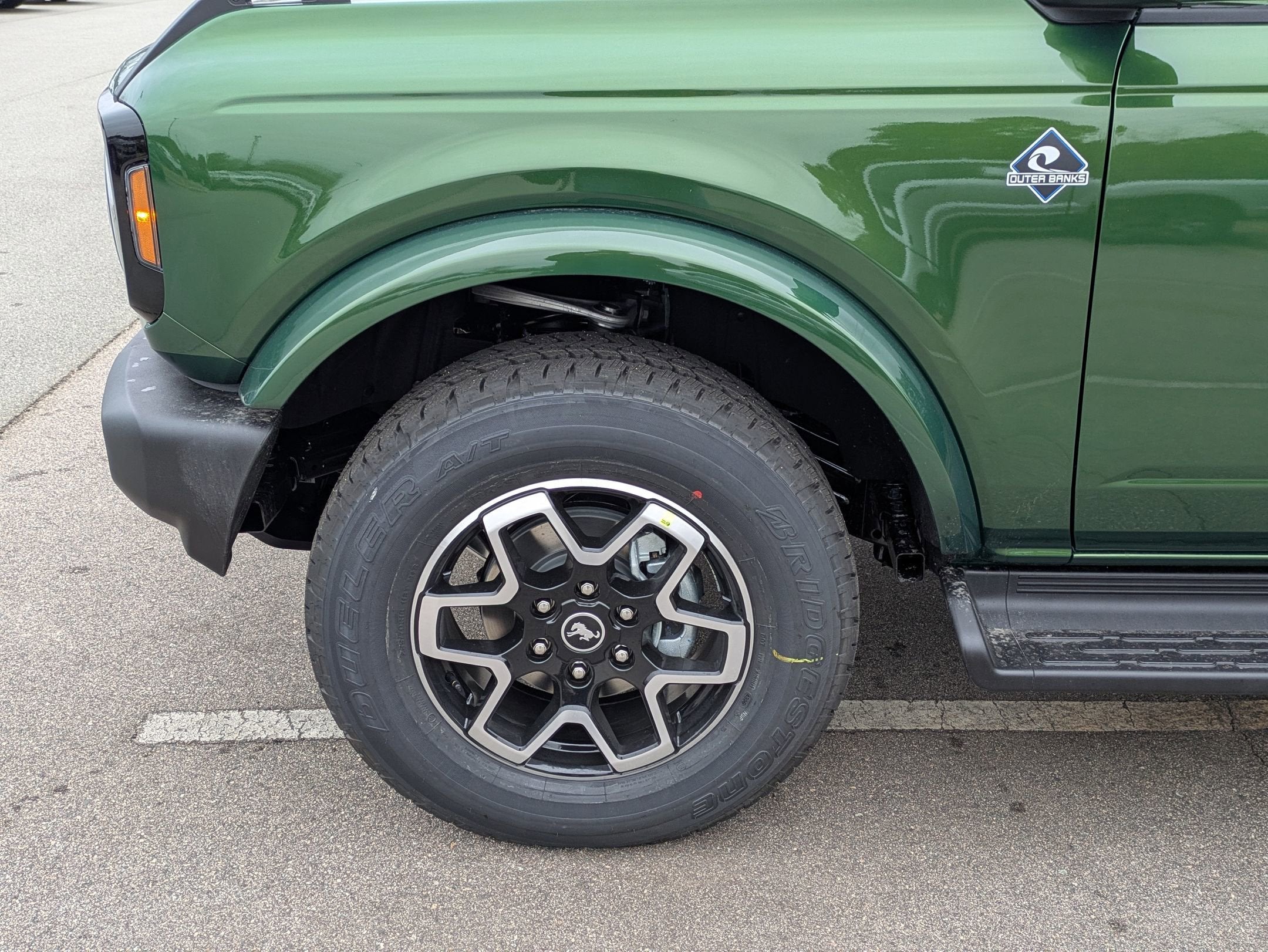 2025 Ford Bronco Outer Banks