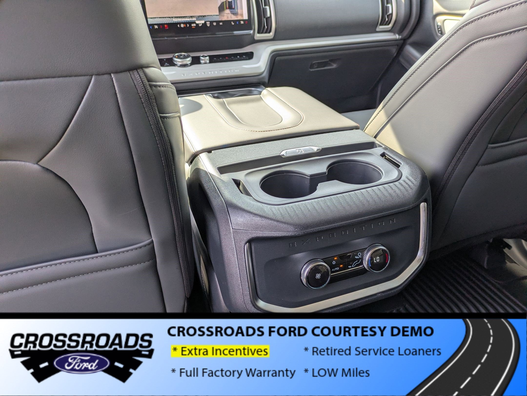 2025 Ford Expedition Max Active - Crossroads Courtesy Demo