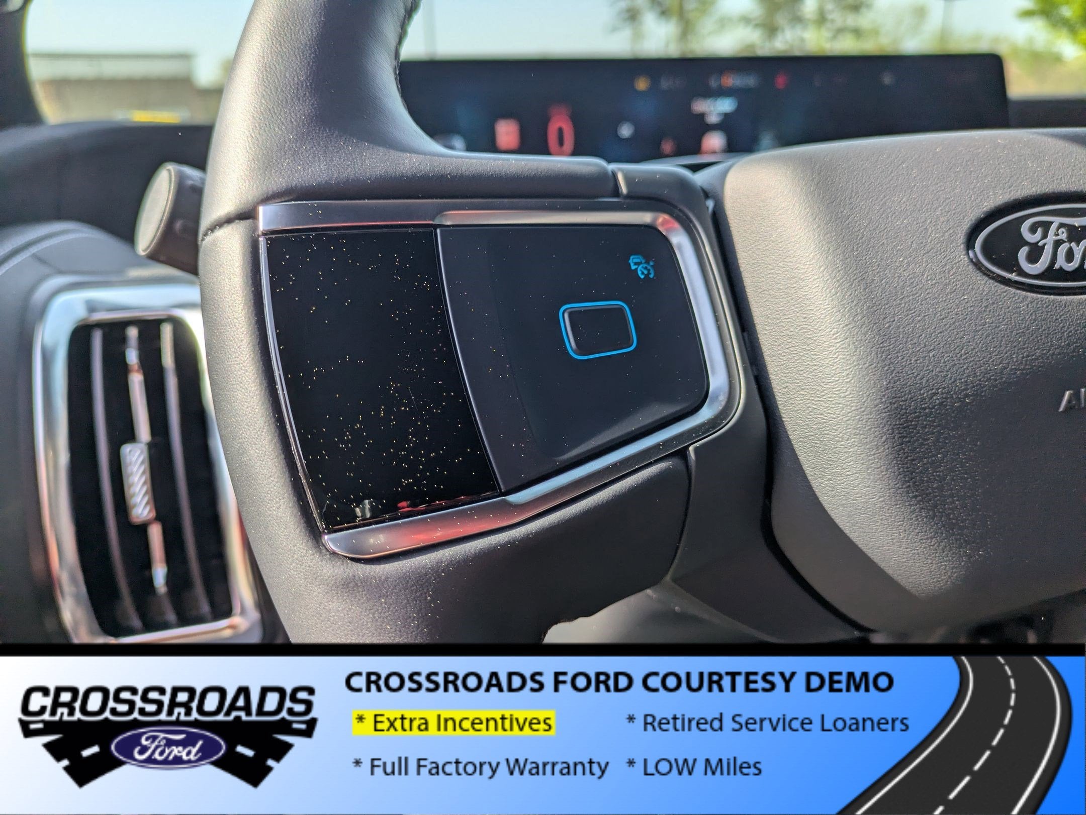 2026 Ford Expedition Max Platinum - Crossroads Courtesy Demo