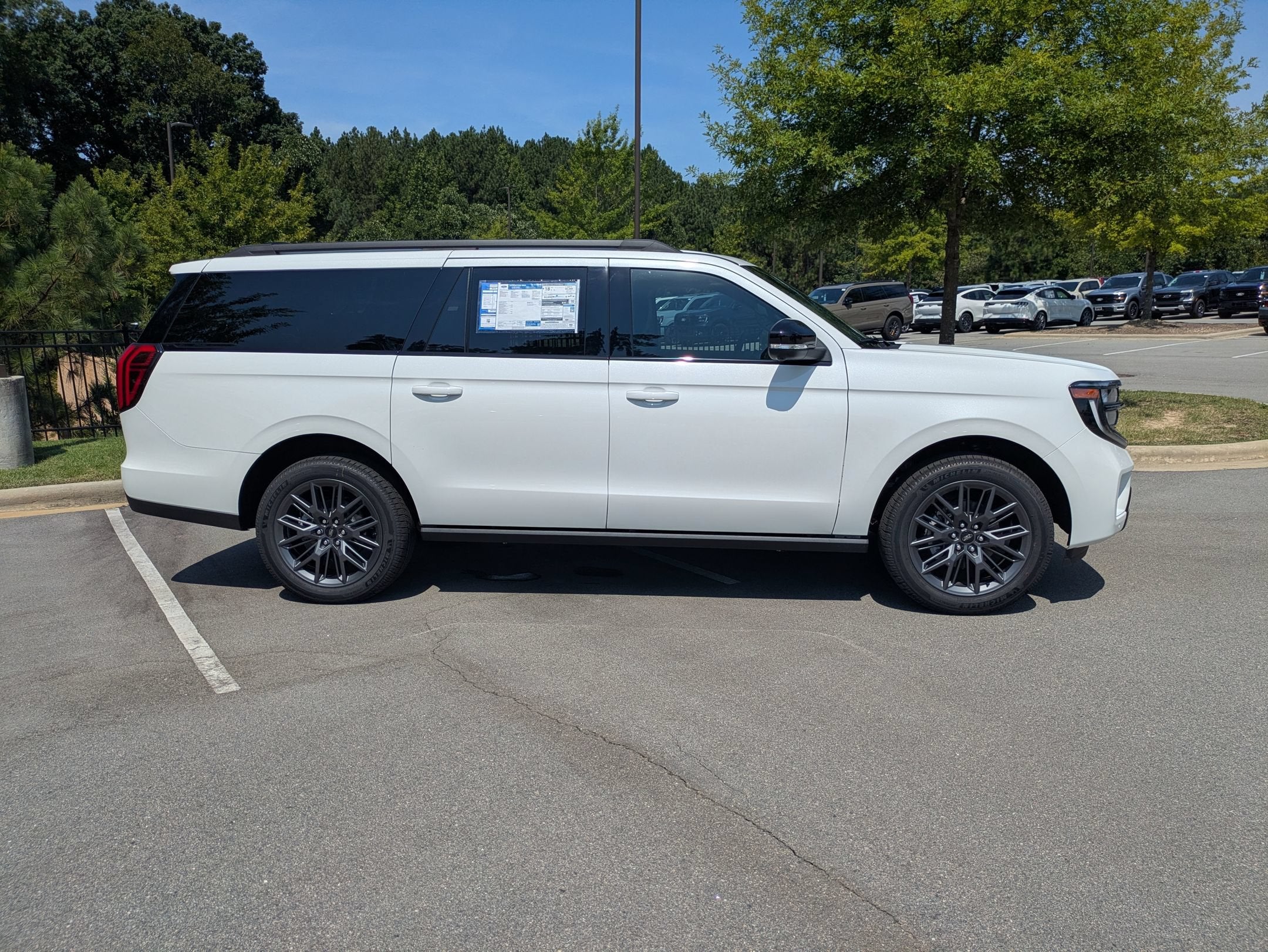 2027 Ford Expedition Max Platinum