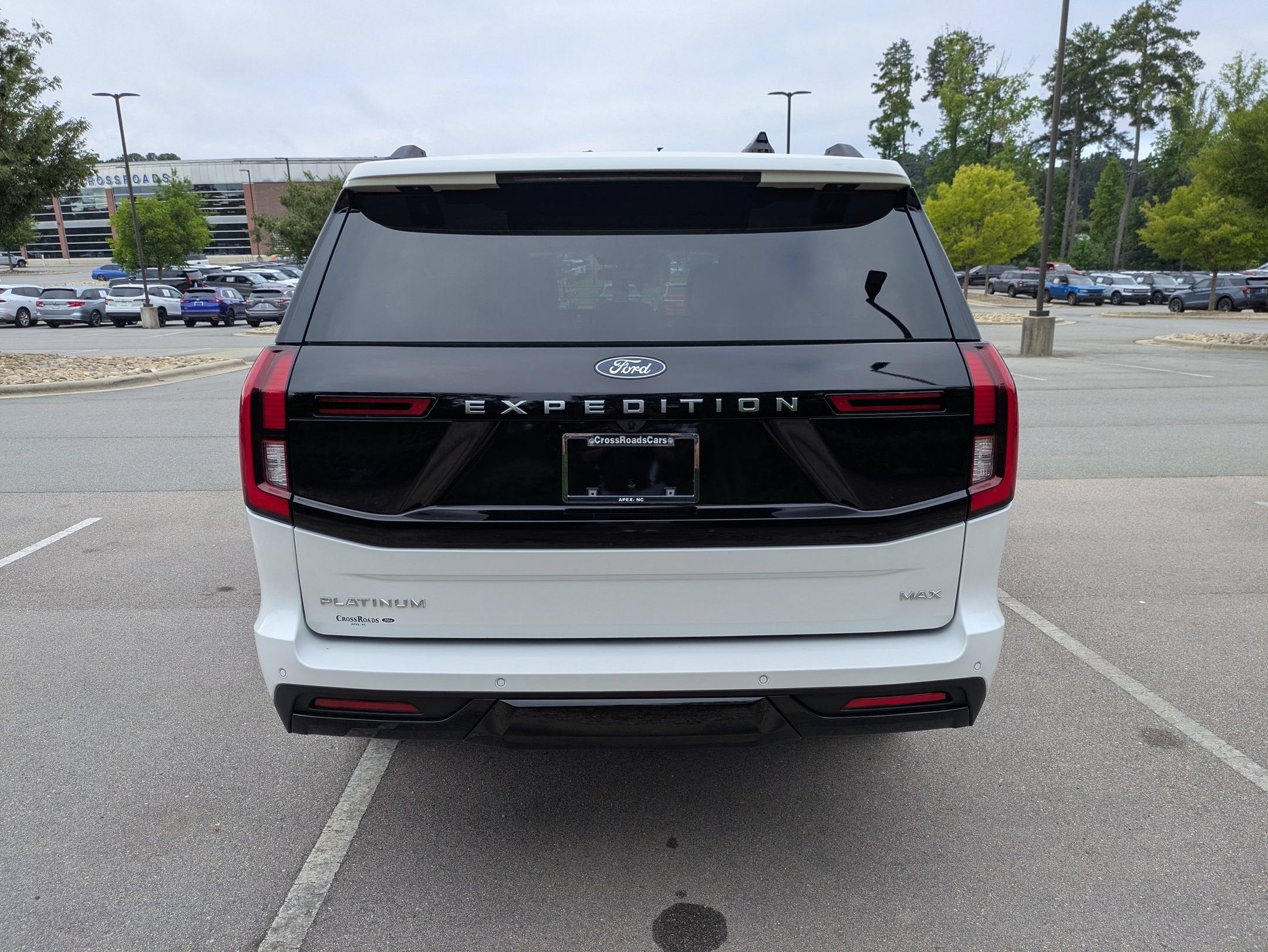 2027 Ford Expedition Max Platinum