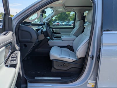 2027 Ford Expedition Max Platinum