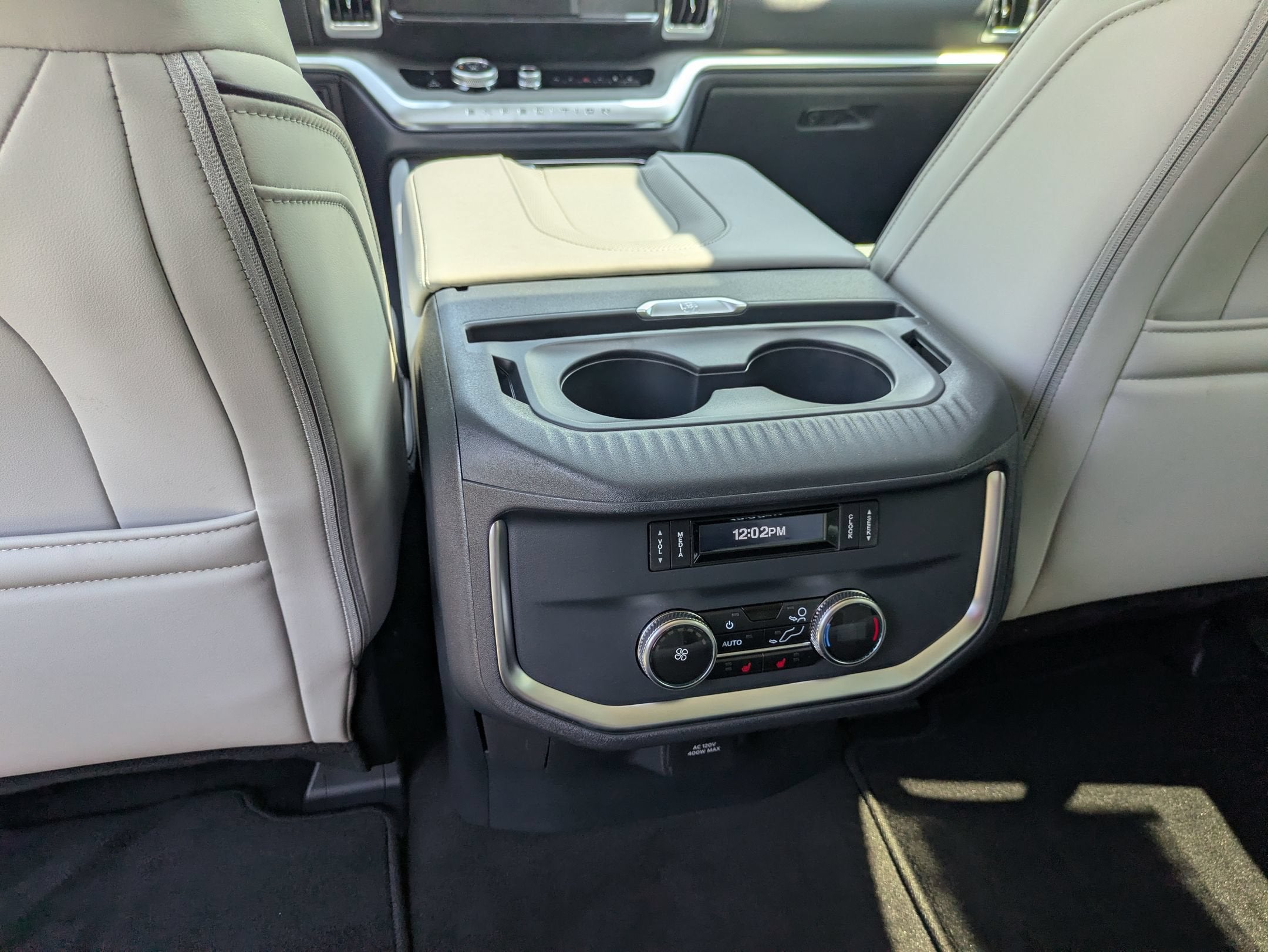 2027 Ford Expedition Max Platinum