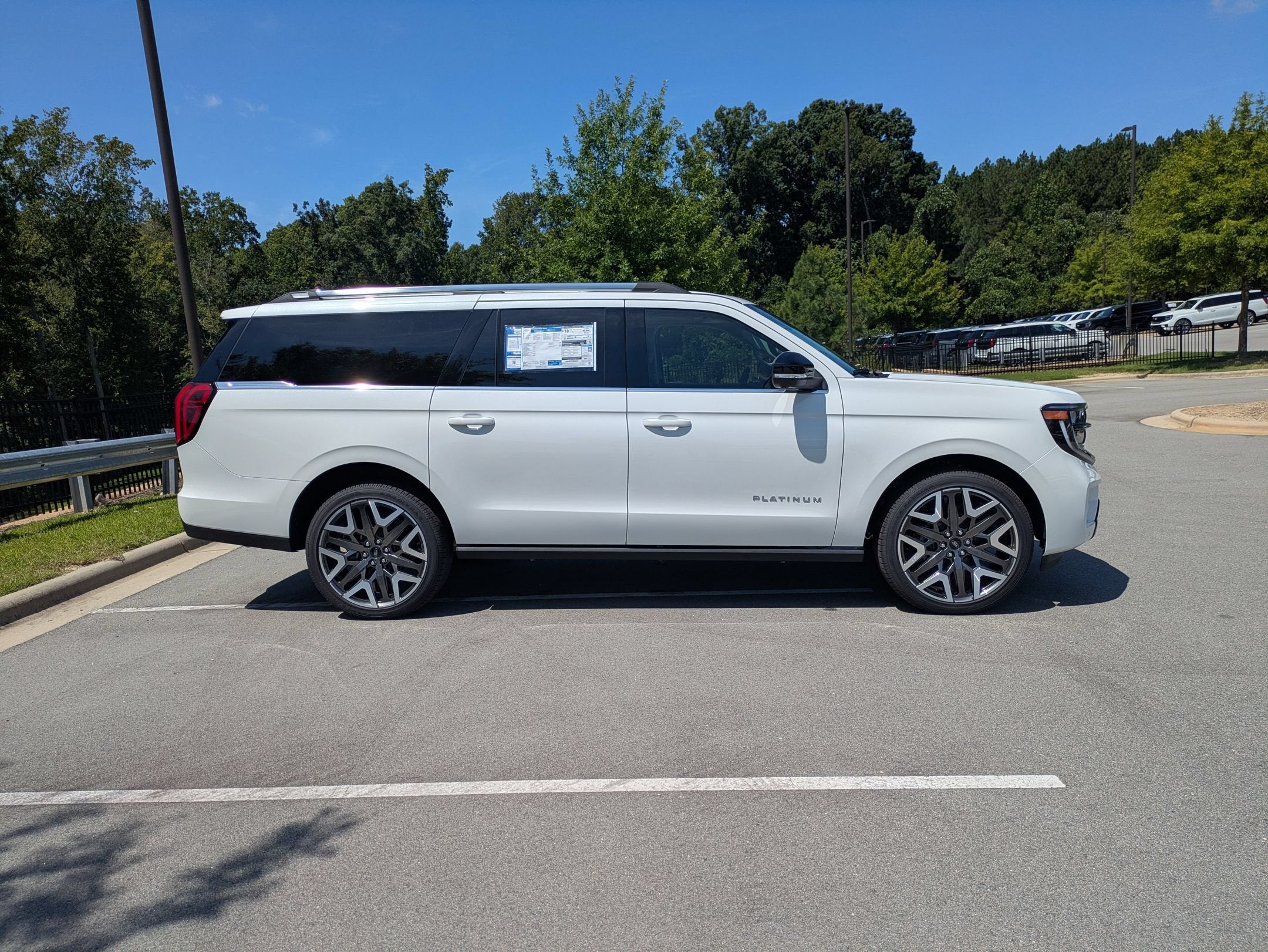 2027 Ford Expedition Max Platinum