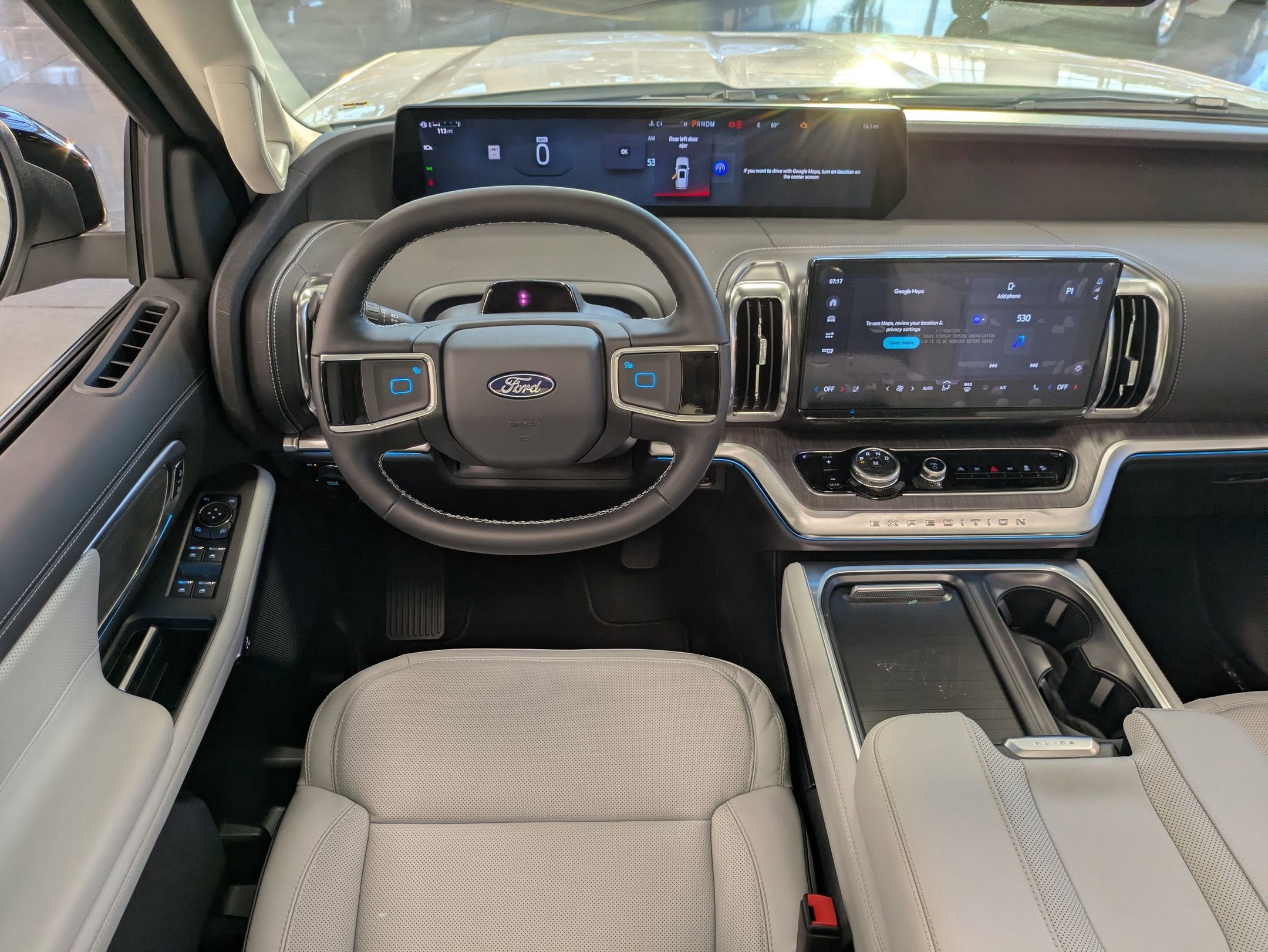 2026 Ford Expedition Platinum