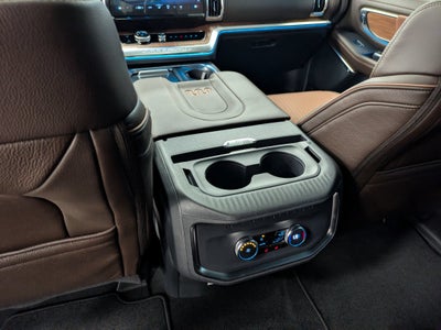 2027 Ford Expedition King Ranch