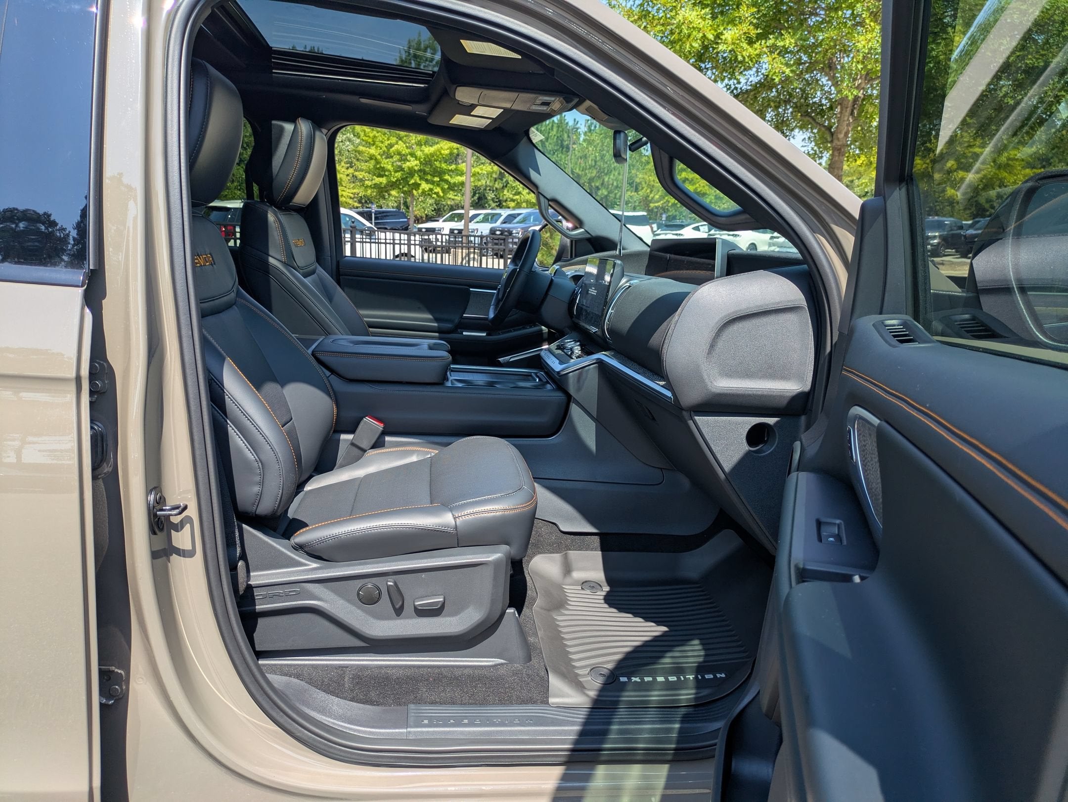 2027 Ford Expedition Tremor