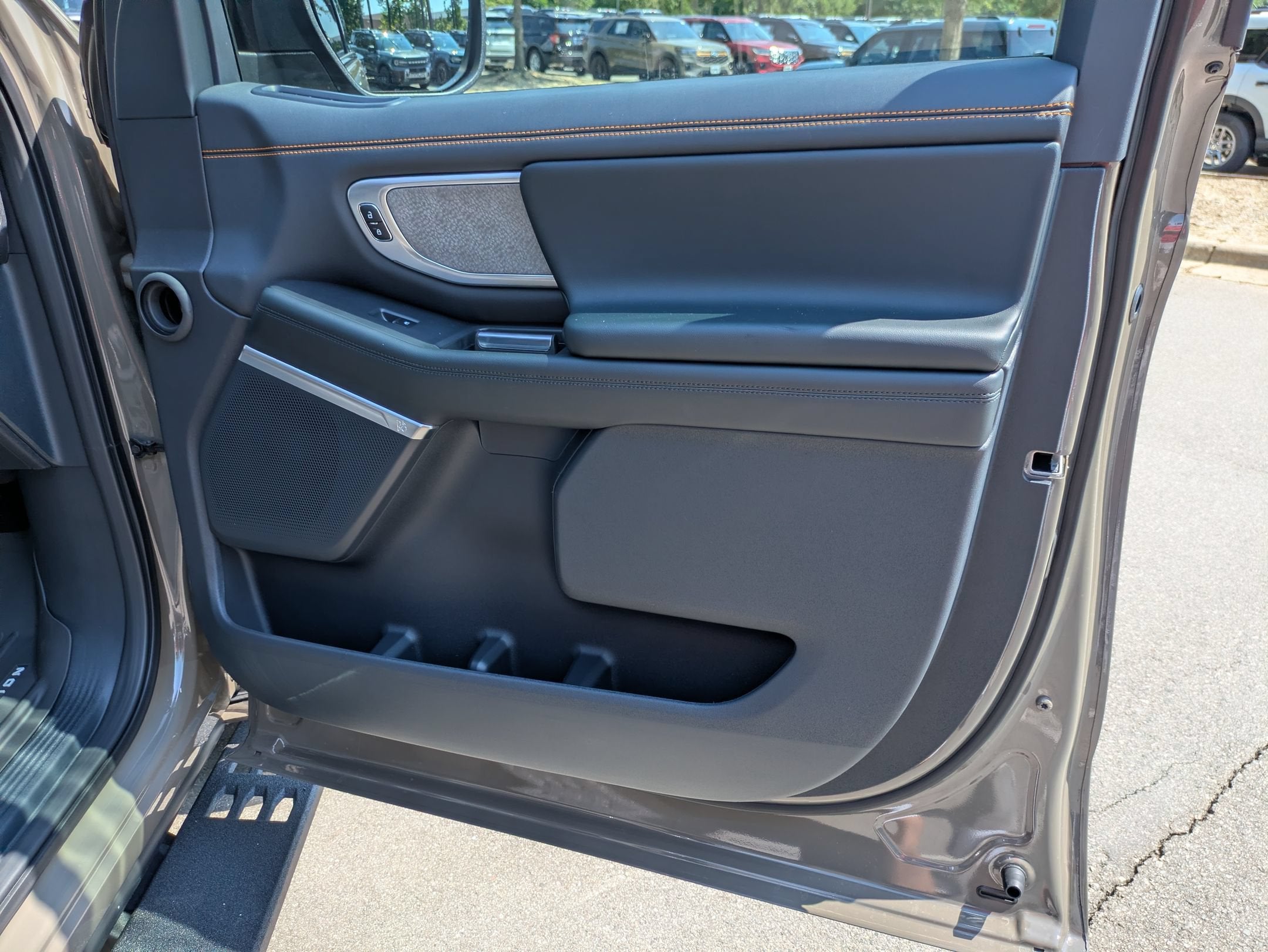 2027 Ford Expedition Tremor