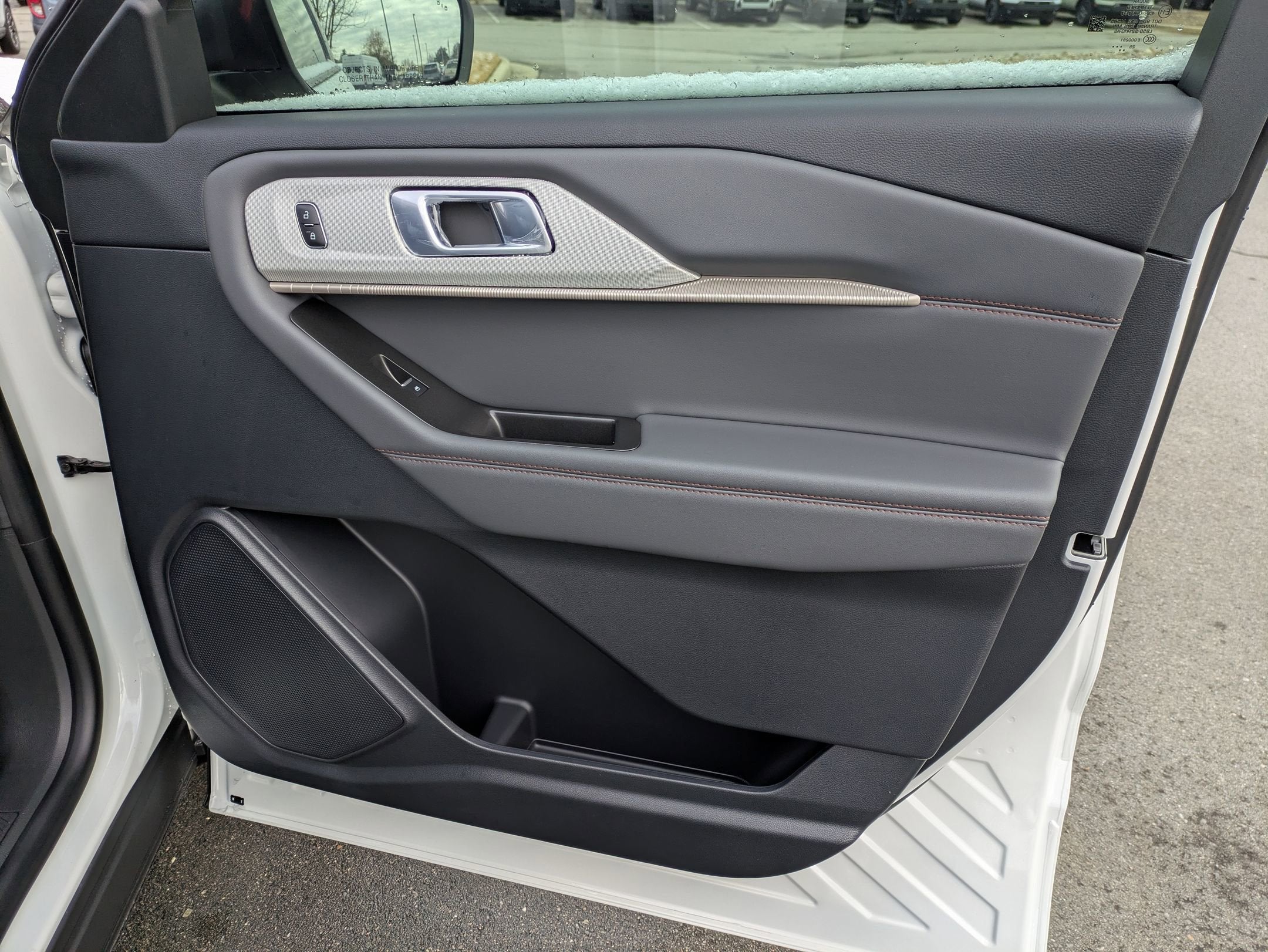 2026 Ford Explorer Active w/100A Pkg