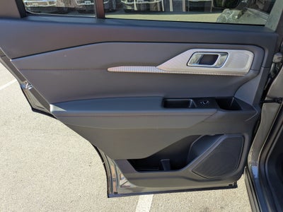 2026 Ford Explorer Active w/100A Pkg - Crossroads Courtesy Demo