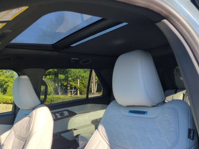 2027 Ford Explorer Platinum