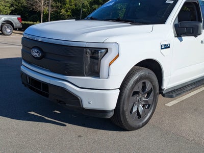 2025 Ford F-150 Lightning Flash