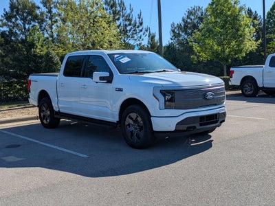 2025 Ford F-150 Lightning LARIAT