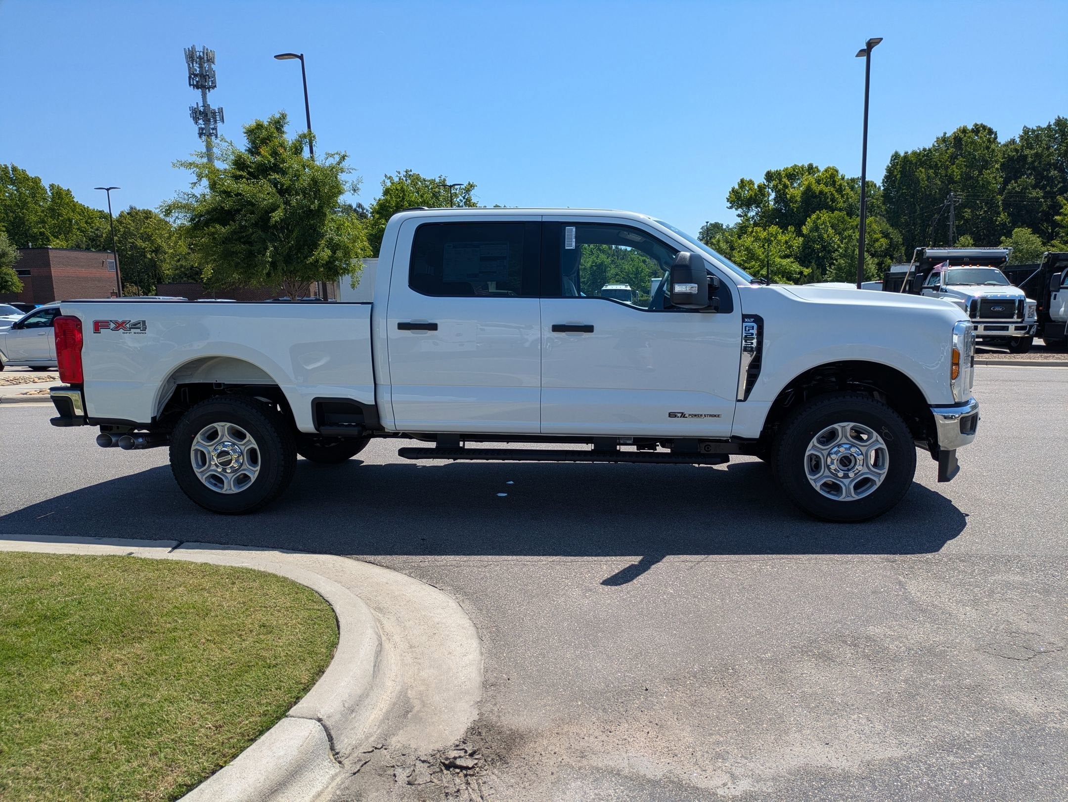 2026 Ford Super Duty F-250 SRW XLT