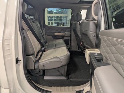 2026 Ford Super Duty F-250 SRW Platinum