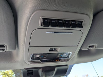 2027 Ford Super Duty F-250 SRW LARIAT