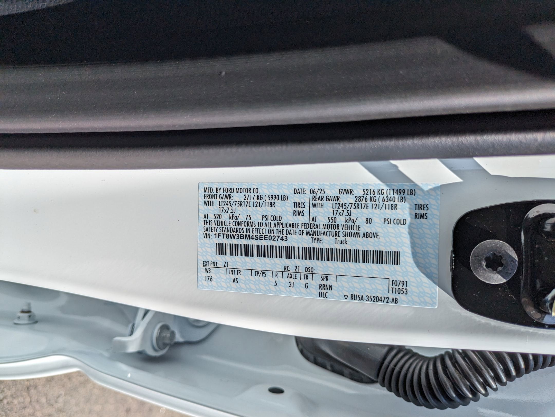 2025 Ford Super Duty F-350 SRW XL