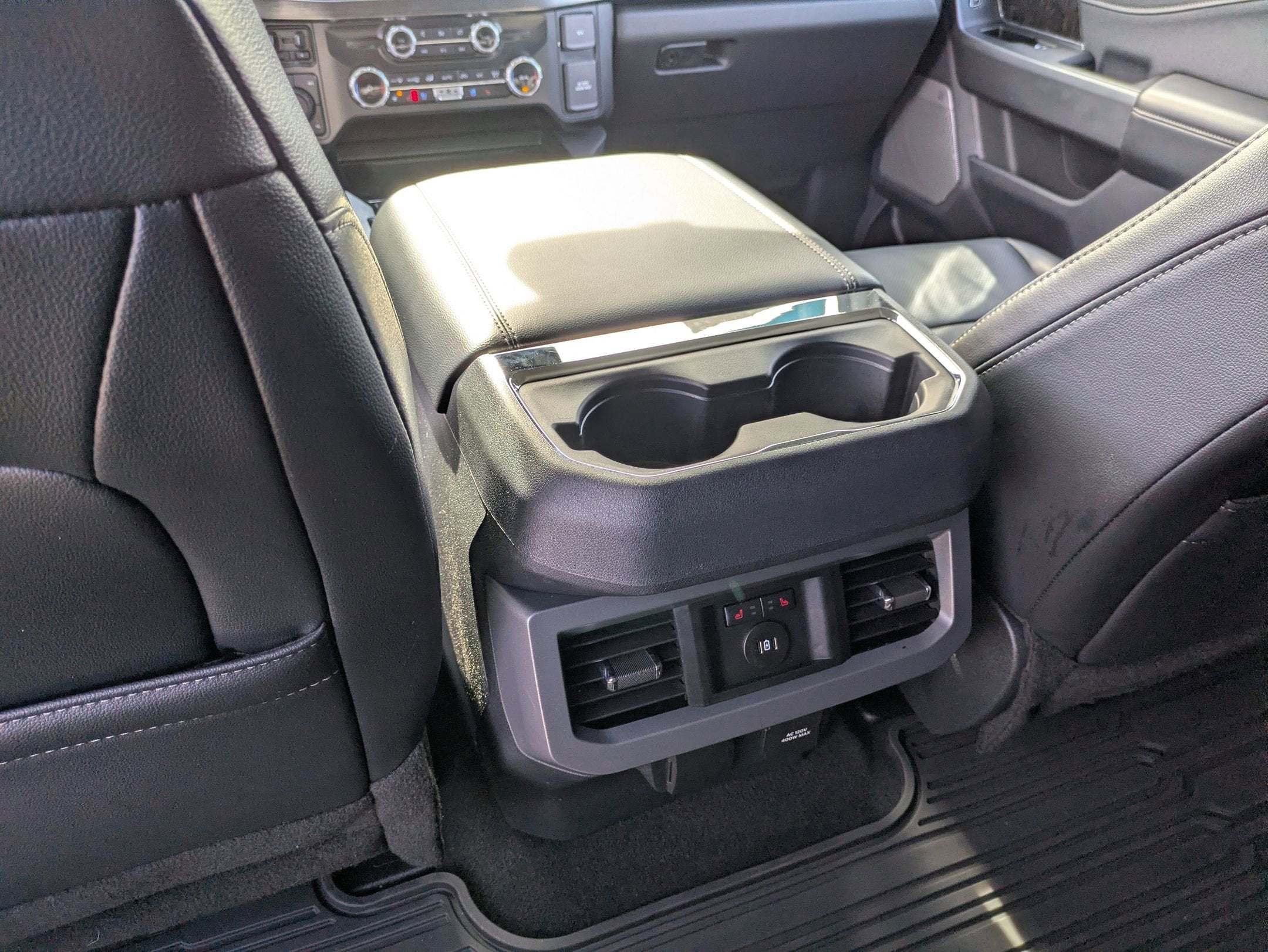 2024 Ford Super Duty F-350 SRW LARIAT