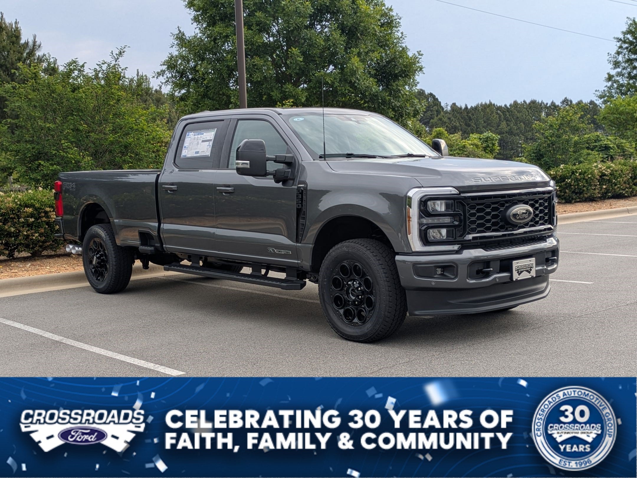 2026 Ford Super Duty F-350 SRW LARIAT
