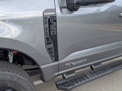 2026 Ford Super Duty F-350 SRW LARIAT