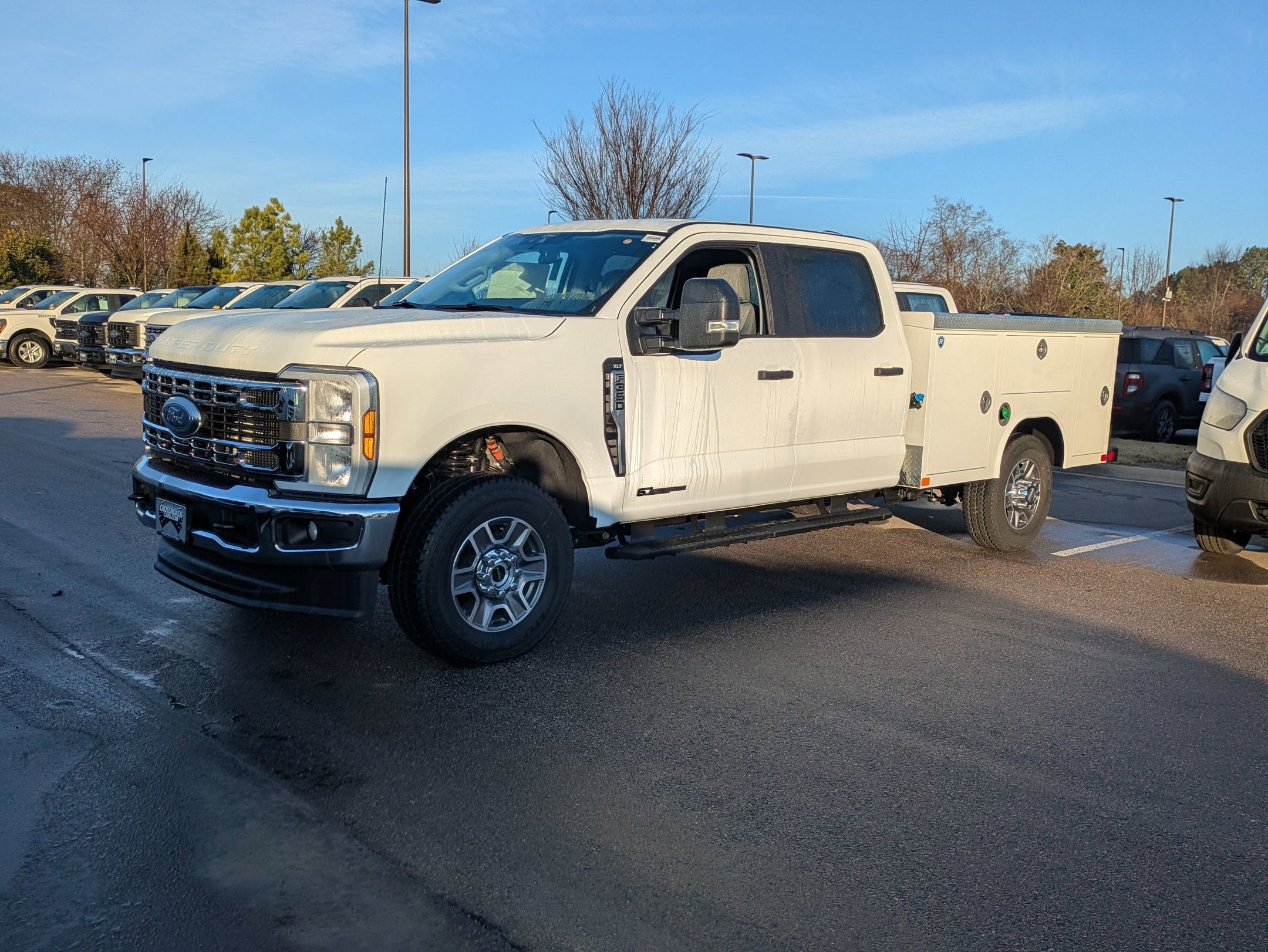 2025 Ford Super Duty F-350 SRW XLT