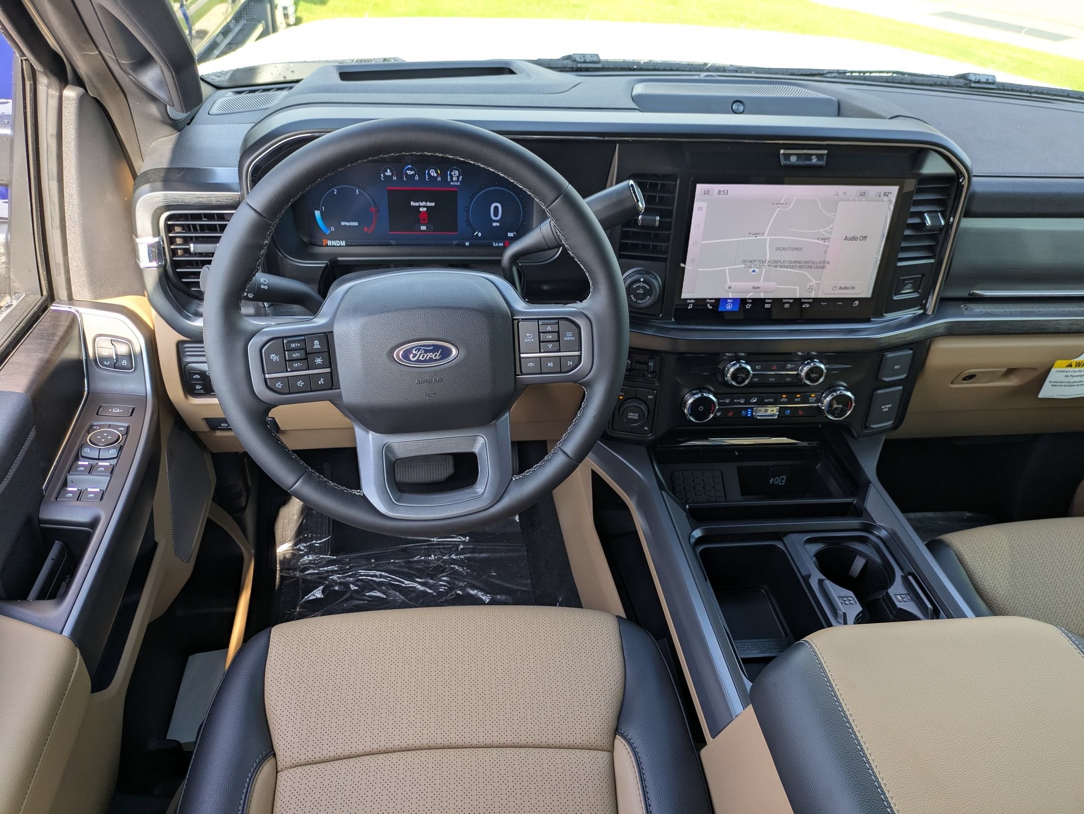 2026 Ford Super Duty F-350 DRW LARIAT