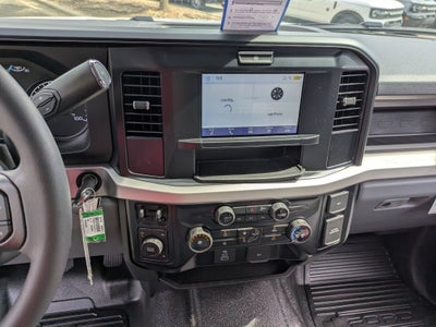2026 Ford Super Duty F-350 DRW XL