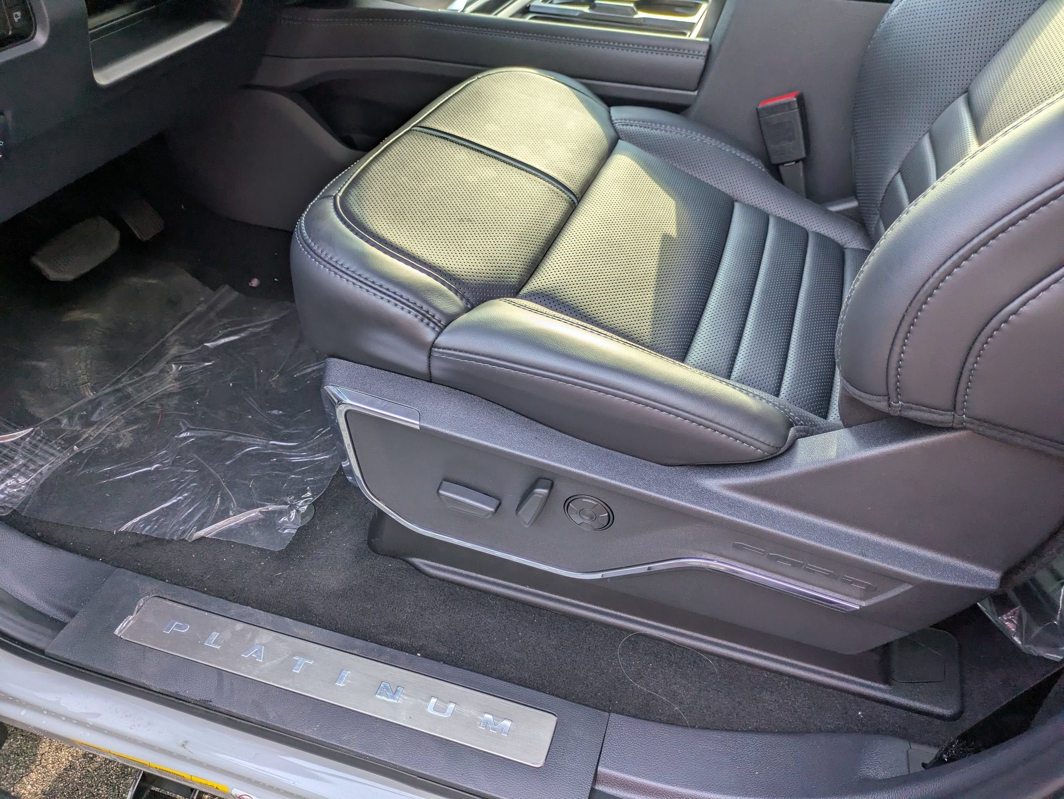 2026 Ford Super Duty F-450 DRW Platinum