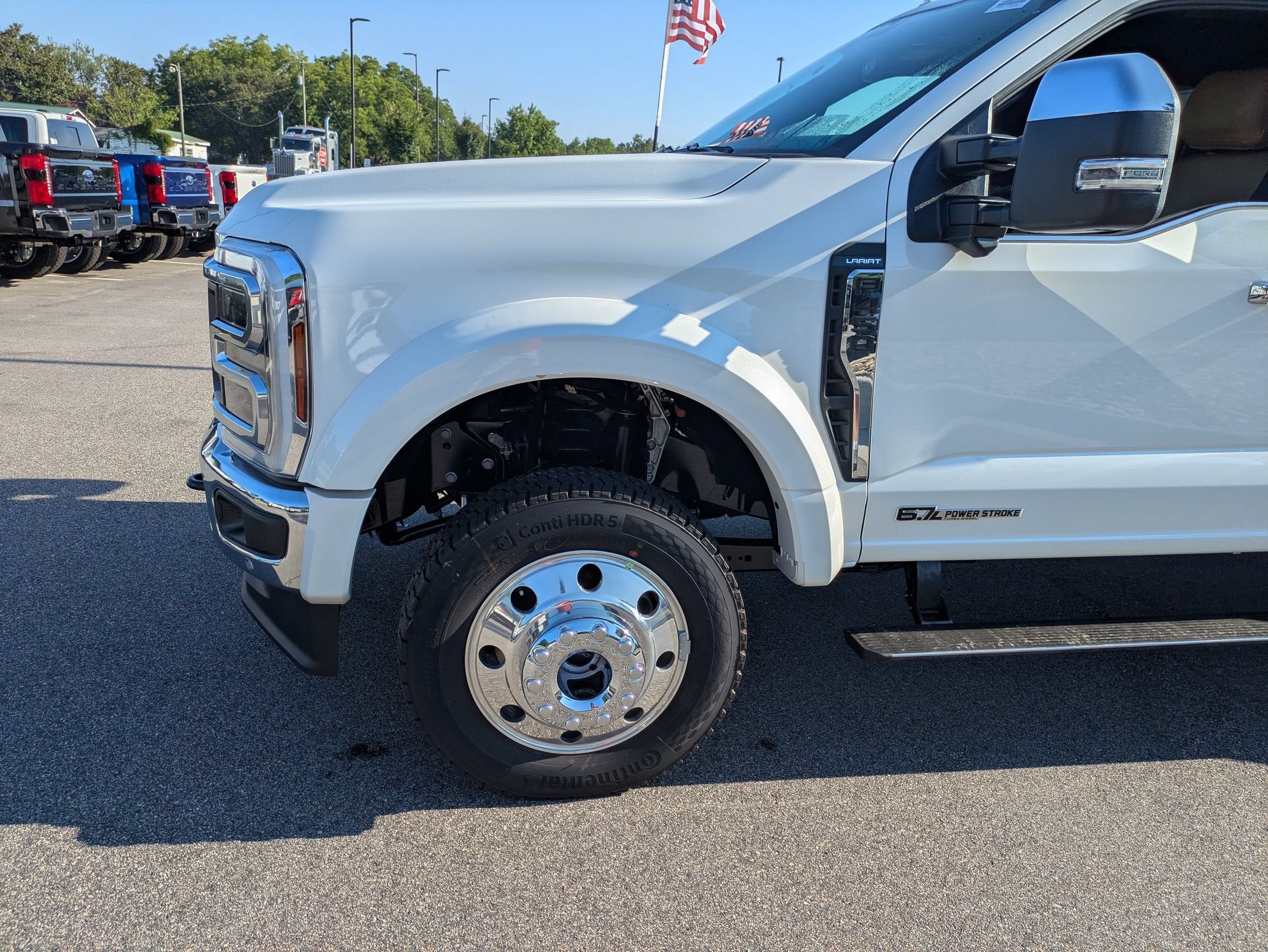 2026 Ford Super Duty F-450 DRW LARIAT
