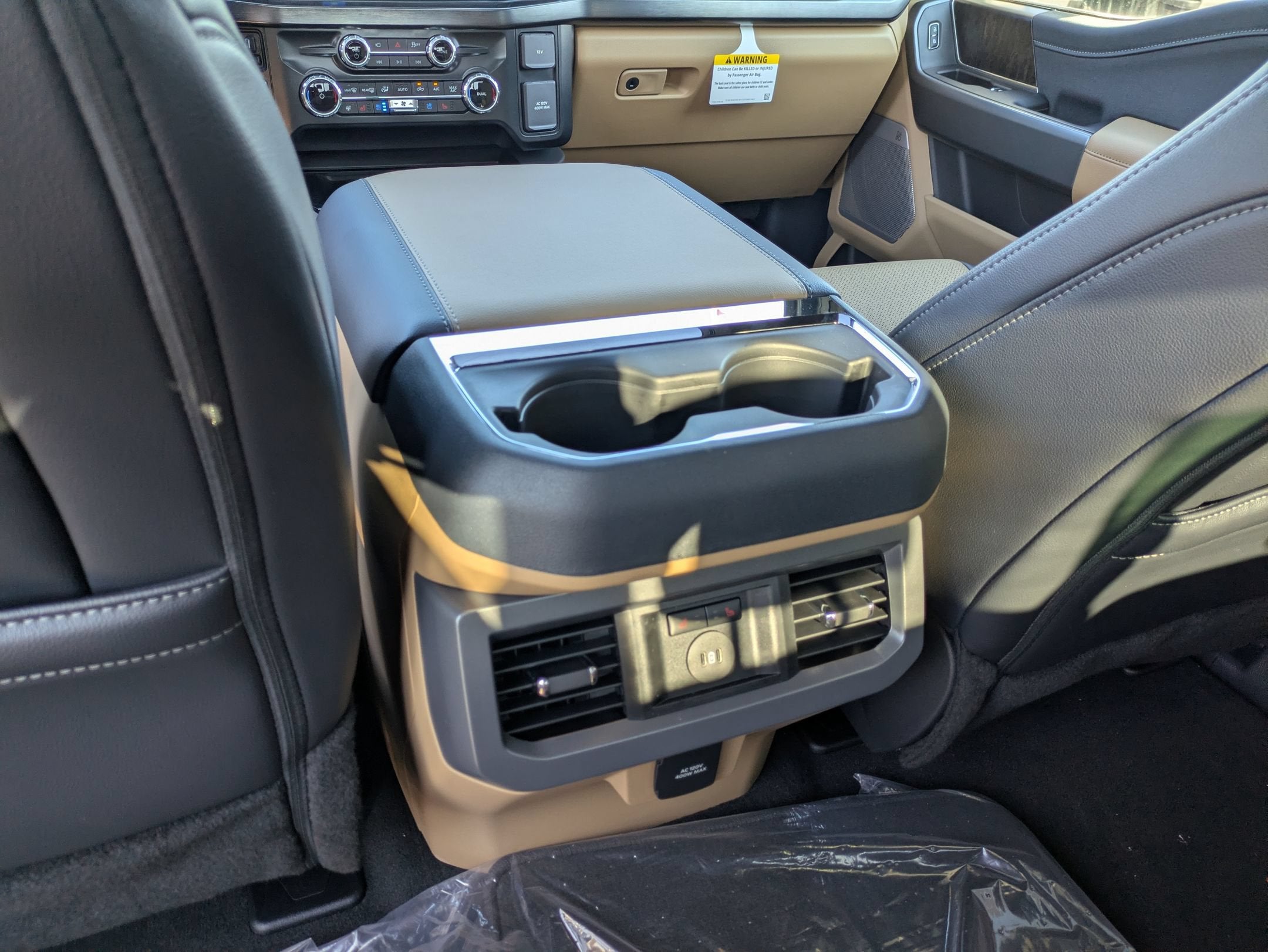 2026 Ford Super Duty F-450 DRW LARIAT