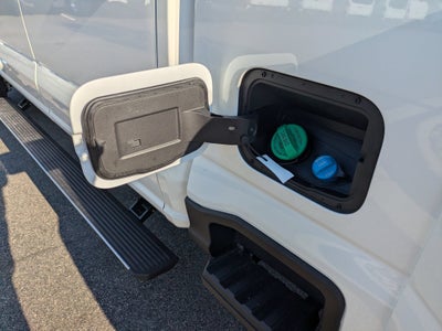2026 Ford Super Duty F-450 DRW LARIAT