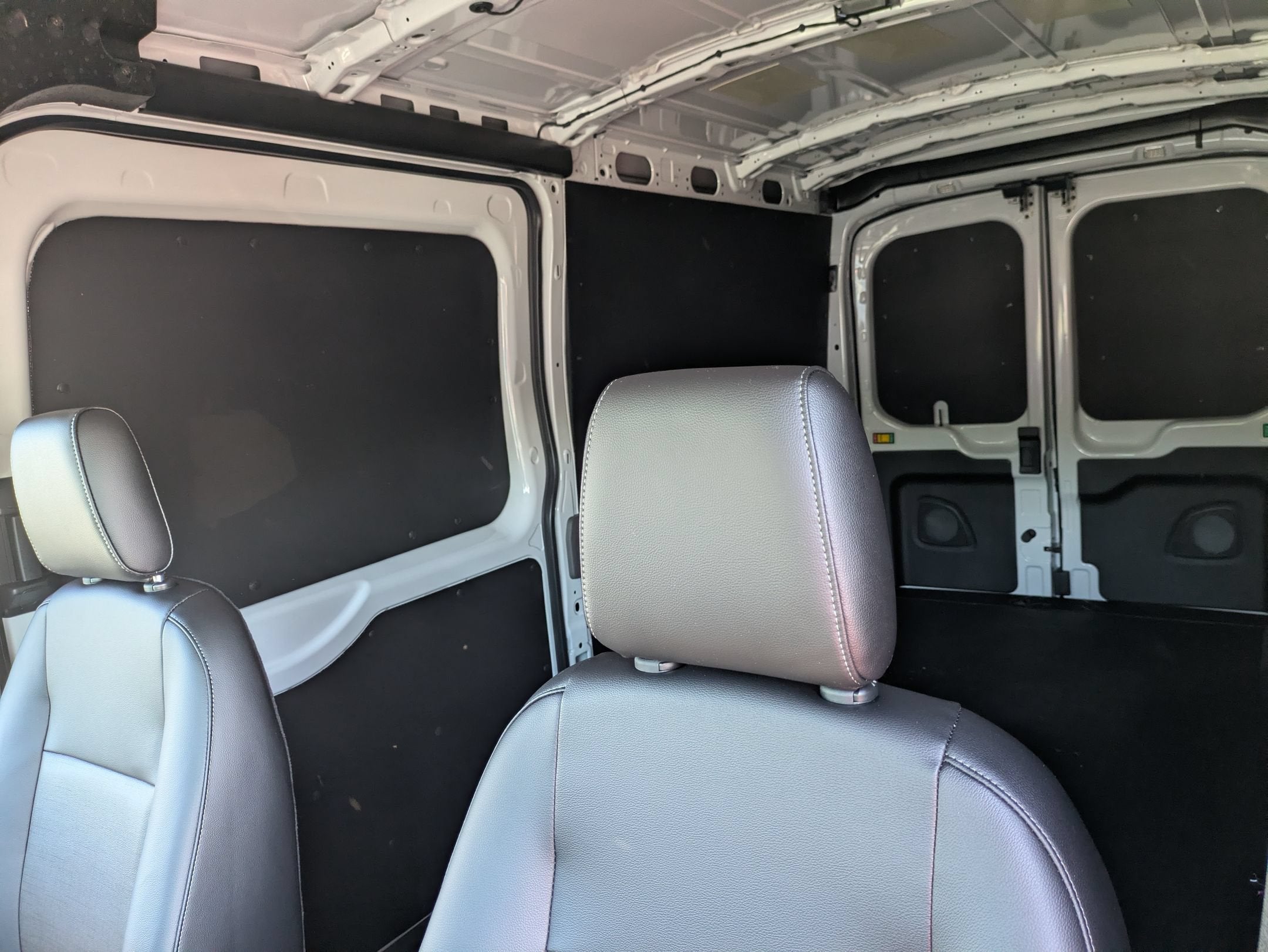 2026 Ford Transit Cargo Van Base